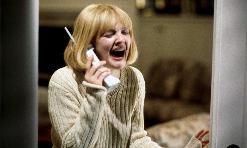 scream, blonde girl on phone,  Drew Barrymore