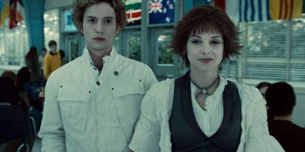 15 Cringiest ‘TWILIGHT’ Moments That Make Us Love It Even More After 15 ...