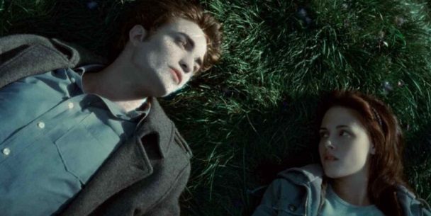 15 Cringiest ‘TWILIGHT’ Moments That Make Us Love It Even More After 15 Years